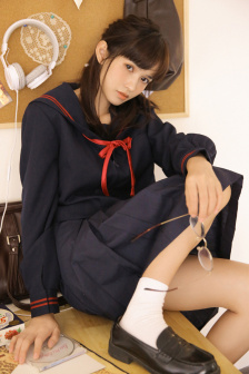 大胸女教师冲田杏梨在线观看